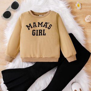 MAMA'S GIRL GRAPHIC SWEATSHIRT AND FLARE PANTS SET